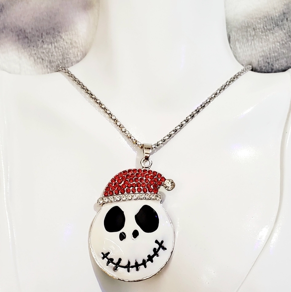 Silver plated red Crystal Jack skellington pendant necklace - Picture 6 of 15